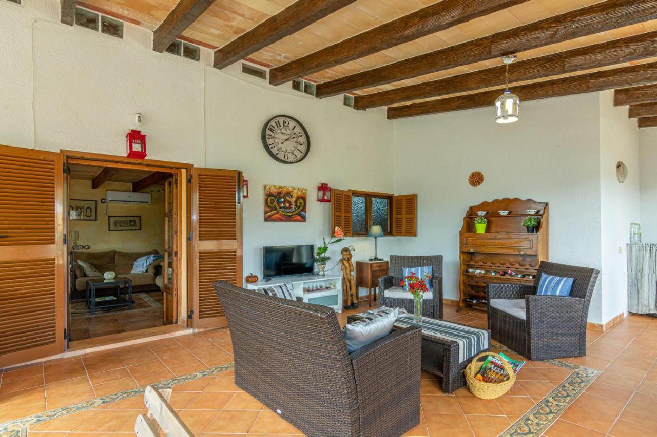Casa Baix Ferienhaus *